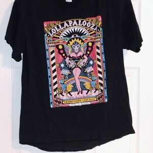 Fruit of the Loom Lollapalooza  Black Graphic Tee